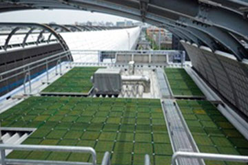 屋上緑化設置工事（尼崎西入口料金所）