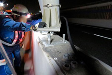 照明柱抜柱点検