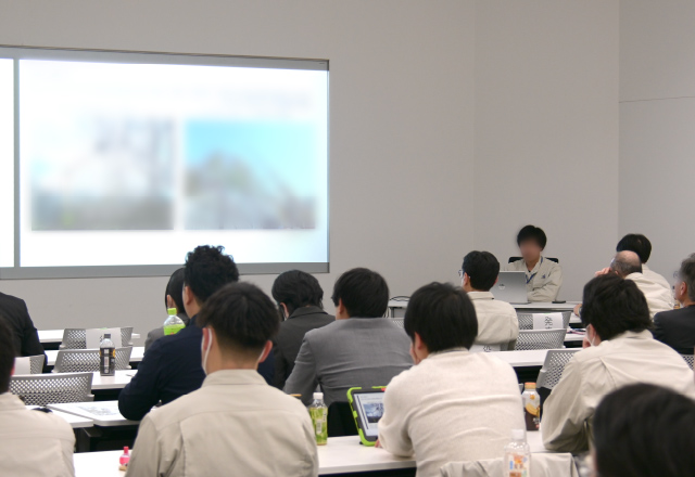 成果発表会の様子