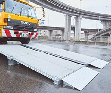 段差のりこえ装置 ダンパスデッキ